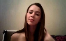 amateur dirtydreamcunt fingering herself on live webcam