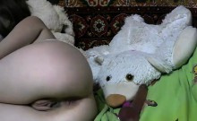 Cute amateur teen girl fingering her pussy on webcam